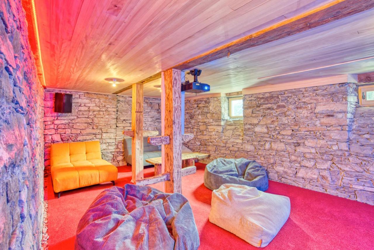 Jup - A Luxury Boutique Chalet *